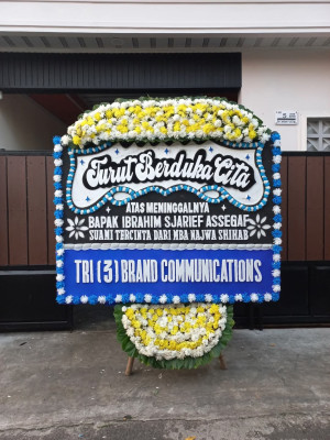 Papan Bunga Duka di Simpang Iii Sipin